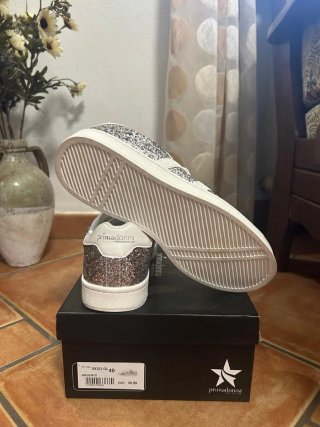 Scarpe Primadonna bianche con glitter