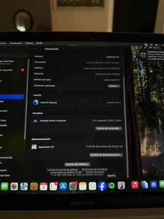 MacBook Pro i5 256gb 2020 Plata