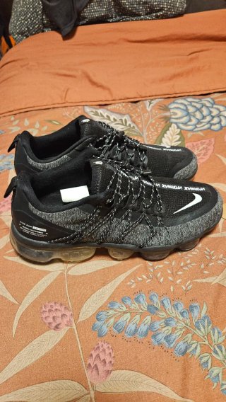 Zapatillas Nike Vapormax Negras y Grises