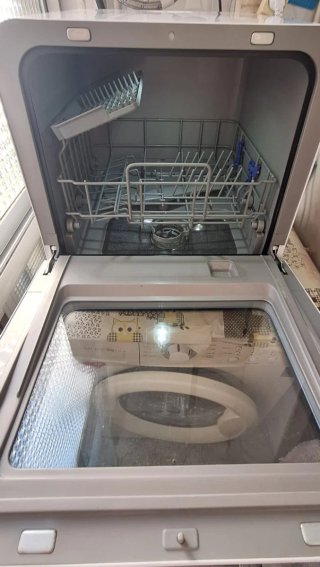 Mini Lavavajillas Eyvo valor  prácticamente nuevo.