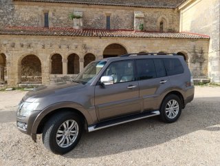 Mitsubishi Montero 2016