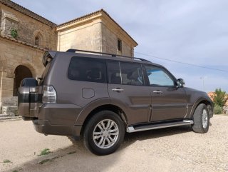Mitsubishi Montero 2016