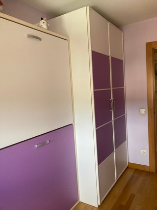 Dormitorio juvenil seminuevo.