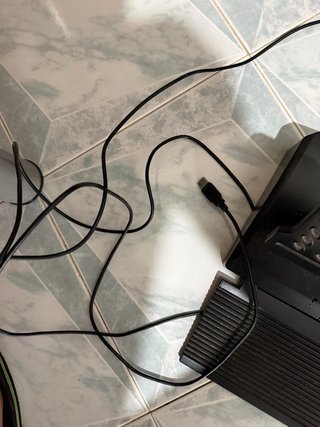 Volante Thrustmaster PS4/PS5
