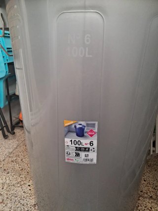 Cubo hermético 100L con tapa . Industtial