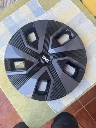 Tapacubos Dacia