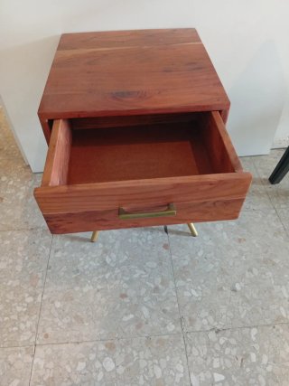 Mesita auxiliar madera mango 1 cajón