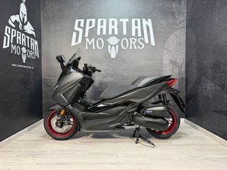 Honda Forza 125 ABS Gris/Rojo