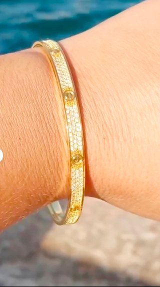 Pulsera laminada en oro 18k