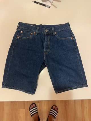 Shorts Levi's Azules
