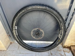 Ruedas DT Swiss 1501 XRC Carbono
