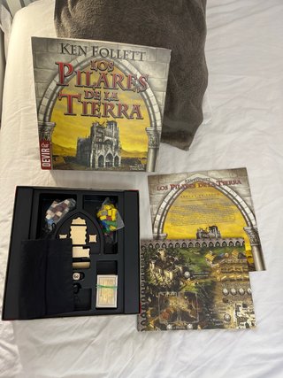 Los Pilares de la Tierra - Juego de Mesa