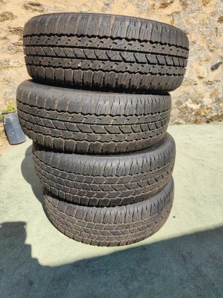 Bridgestone Dueler AT 265/65 R17 112S