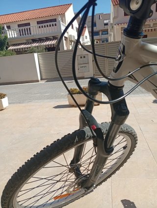 Bicicleta MTB 26 BH Blanca