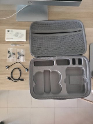 DJI Neo Fly More Combo — pack completo + Regalo