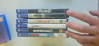 PS4 Slim 500GB + 9 Juegos