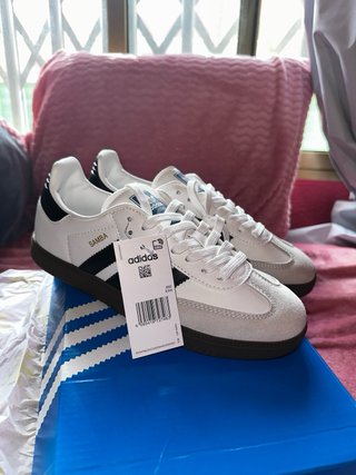 Zapatillas Adidas Samba Blancas y Negras