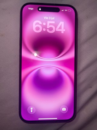 iPhone 16  rosado 89% batería semi nuevo