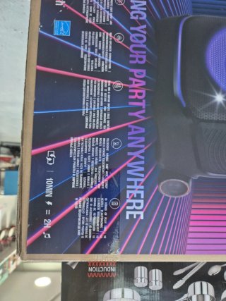 Altavoz JBL Party Box Stage 320