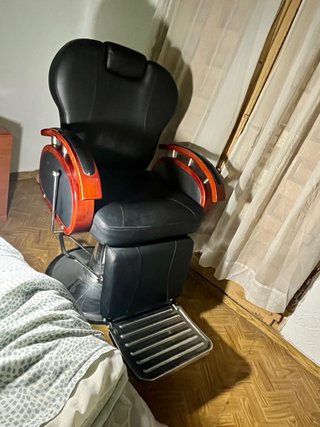 Sillón Barbería Profesional Cuero y Madera