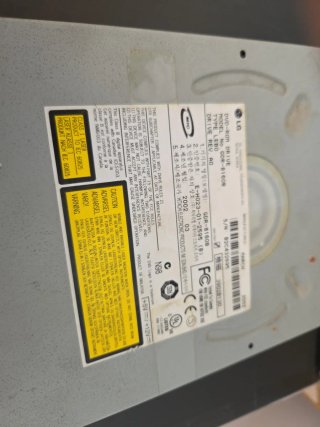 Lector DVD LG GDR-8160B IDE (2002)