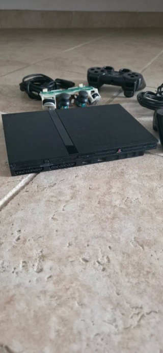 Playstation 2 + PES 2011