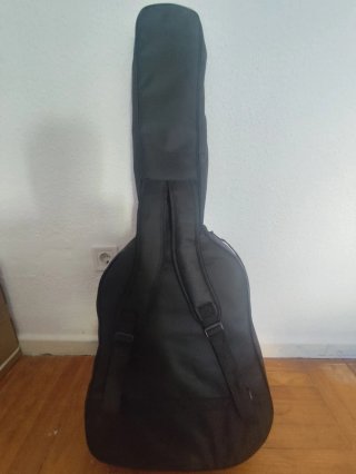 Guitarra Española Acústica marca Admira