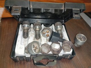 Kit parafusos segurança jantes FARAD