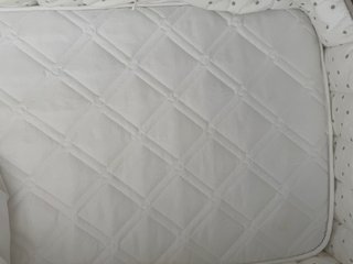 Cuna madera + colchón + funda + chichonera
