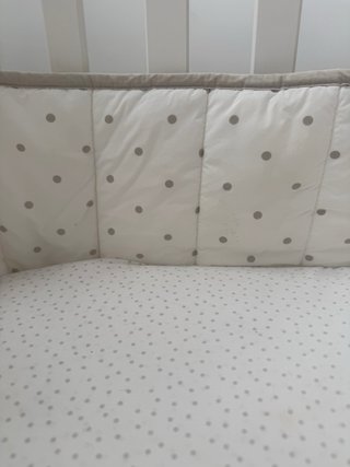 Cuna madera + colchón + funda + chichonera