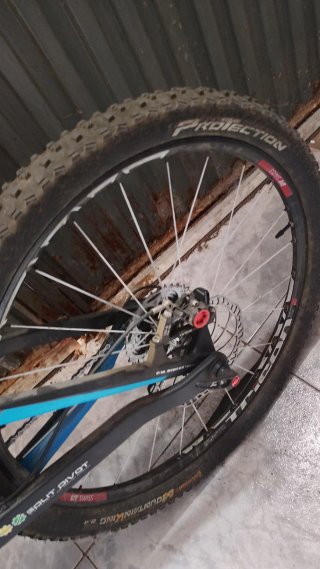 Bicicleta BH LYNX 6 9.5 CARBON