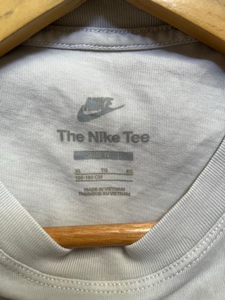 Camiseta Nike Beige Talla XL Y2K