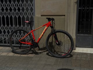Bicicleta Cube 29