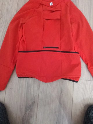 Chaqueta Decathlon Roja Talla 12-13