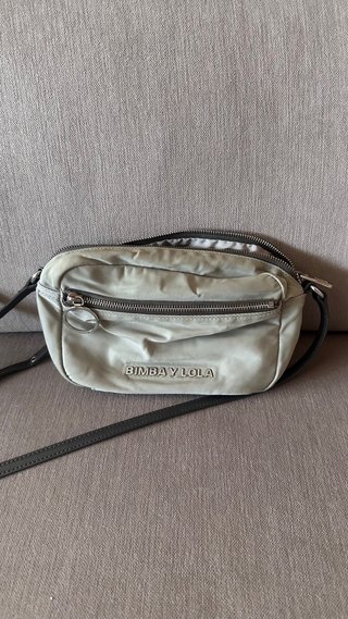 Bolso bandolera Bimba y Lola nylon gris