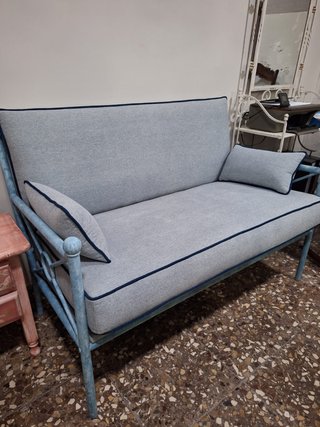 Sofá Vintage Hierro Azul Gris
