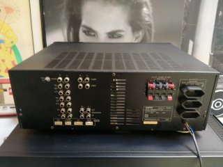 Amplificador Sanyo JA8300 Negro