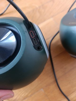 CREATIVE Pebble Pro 2.0 Altavoces USB-C