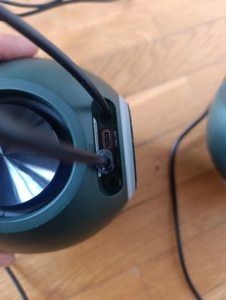 CREATIVE Pebble Pro 2.0 Altavoces USB-C