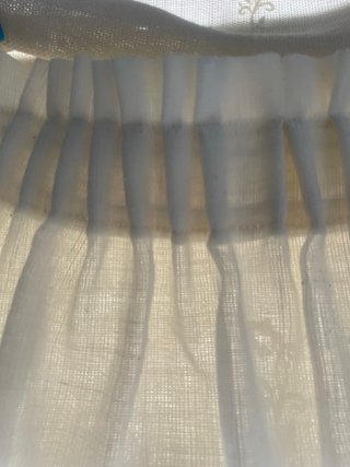 Cortinas de hilo con puntilla