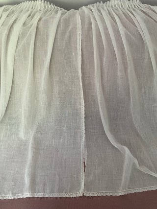 Cortinas de hilo con puntilla