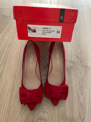 Zapatos rojos Mónica Albert