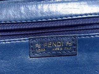 Borsa Fendi baguette in pelle navy blu