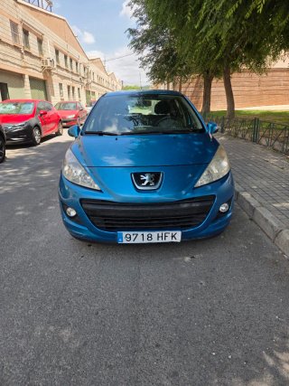 Peugeot 207 2011