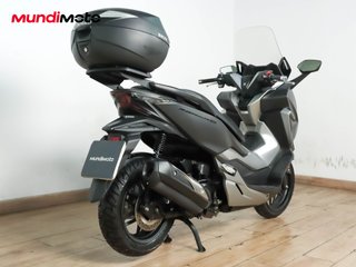 HONDA FORZA 300
