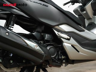 HONDA FORZA 300