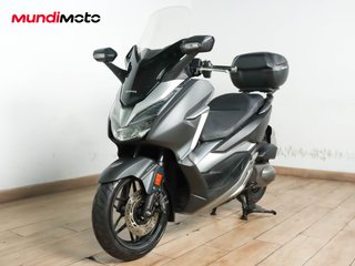 HONDA FORZA 300