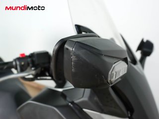 HONDA FORZA 300