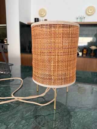 Lámpara de mesa Zara Home ratán