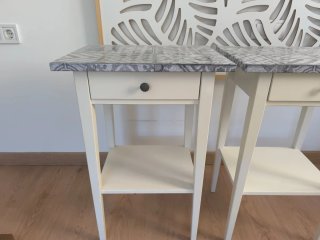 Mesitas de noche Ikea blancas y grises